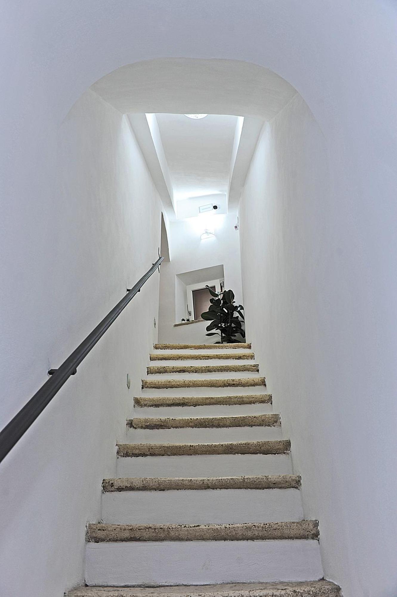 Mom Apartment Rooms&Suites Tivoli Exteriör bild