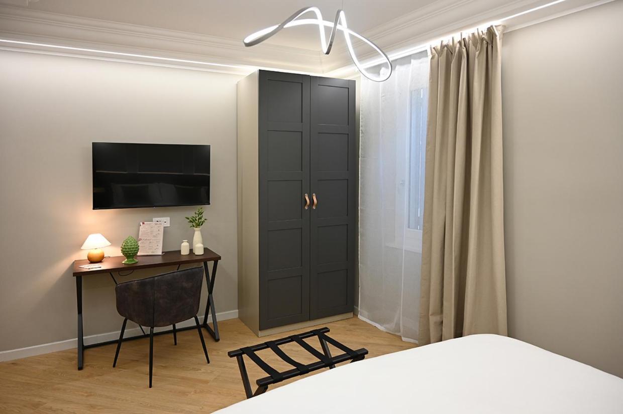 Mom Apartment Rooms&Suites Tivoli Exteriör bild