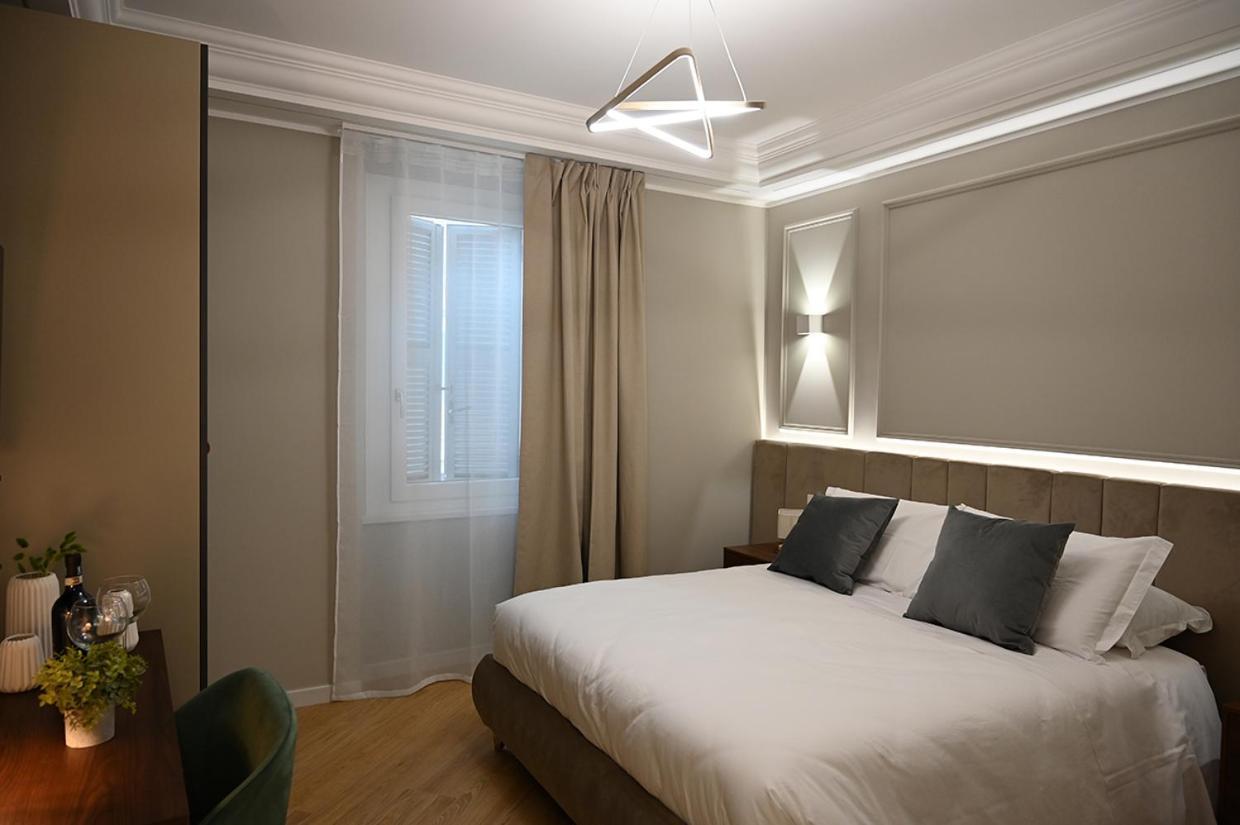 Mom Apartment Rooms&Suites Tivoli Exteriör bild