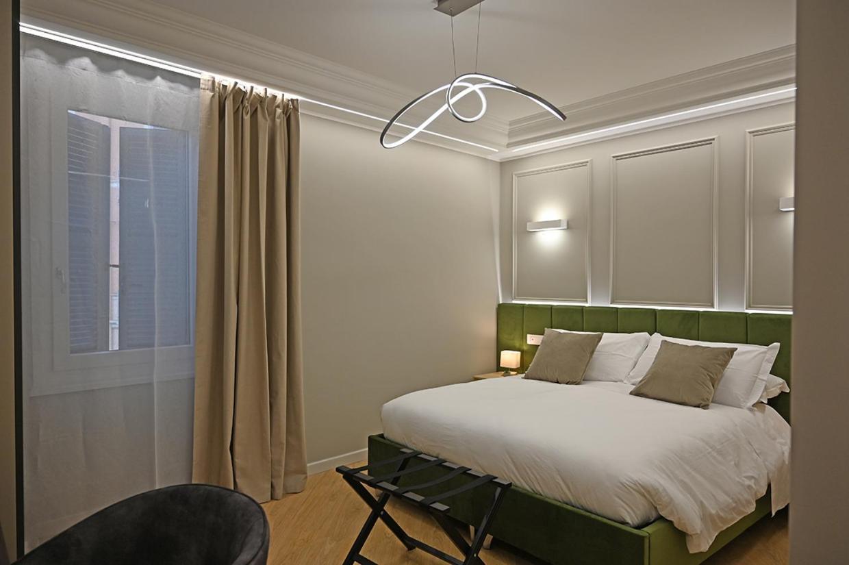 Mom Apartment Rooms&Suites Tivoli Exteriör bild